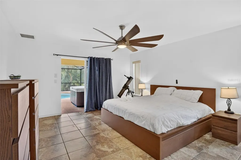 3809 Agualinda Boulevard Cape Coral FL 33914