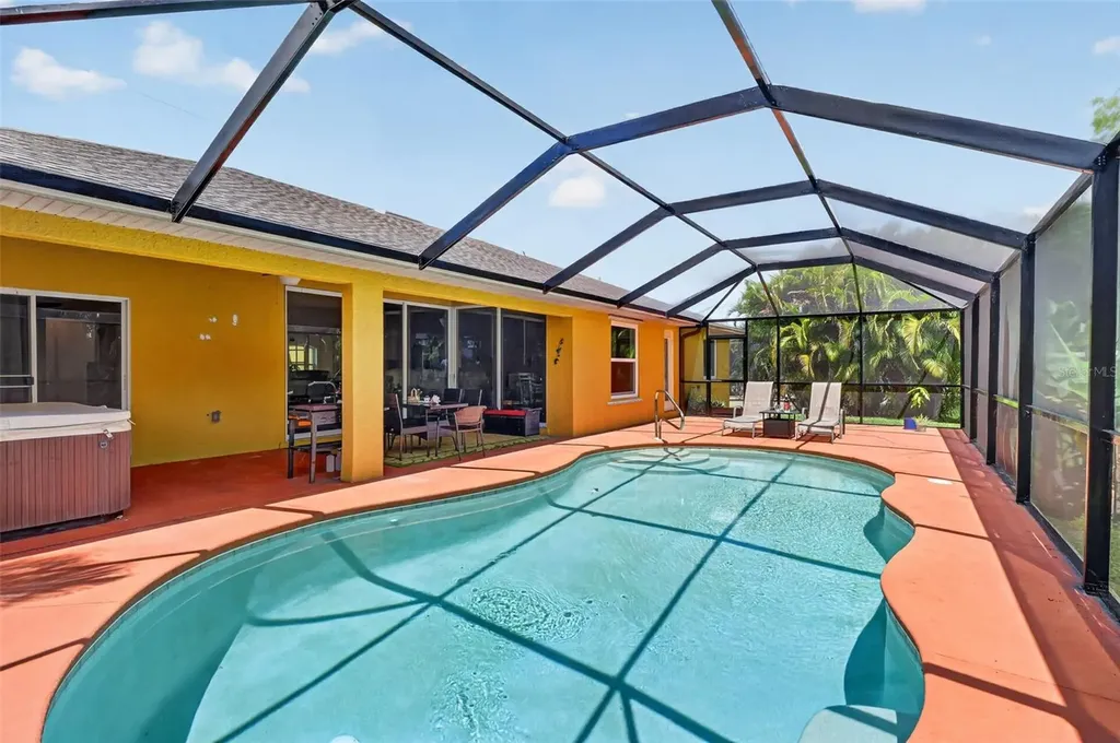 3809 Agualinda Boulevard Cape Coral FL 33914
