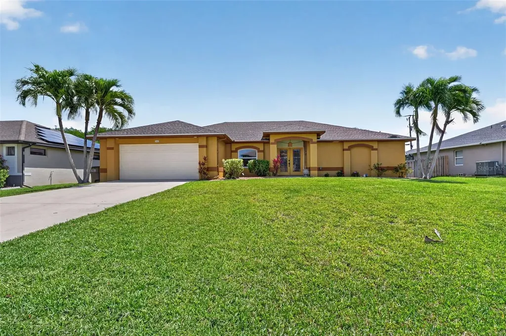 3809 Agualinda Boulevard Cape Coral FL 33914