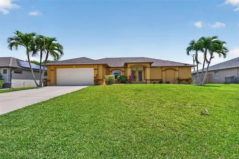 3809 Agualinda Boulevard Cape Coral FL 33914