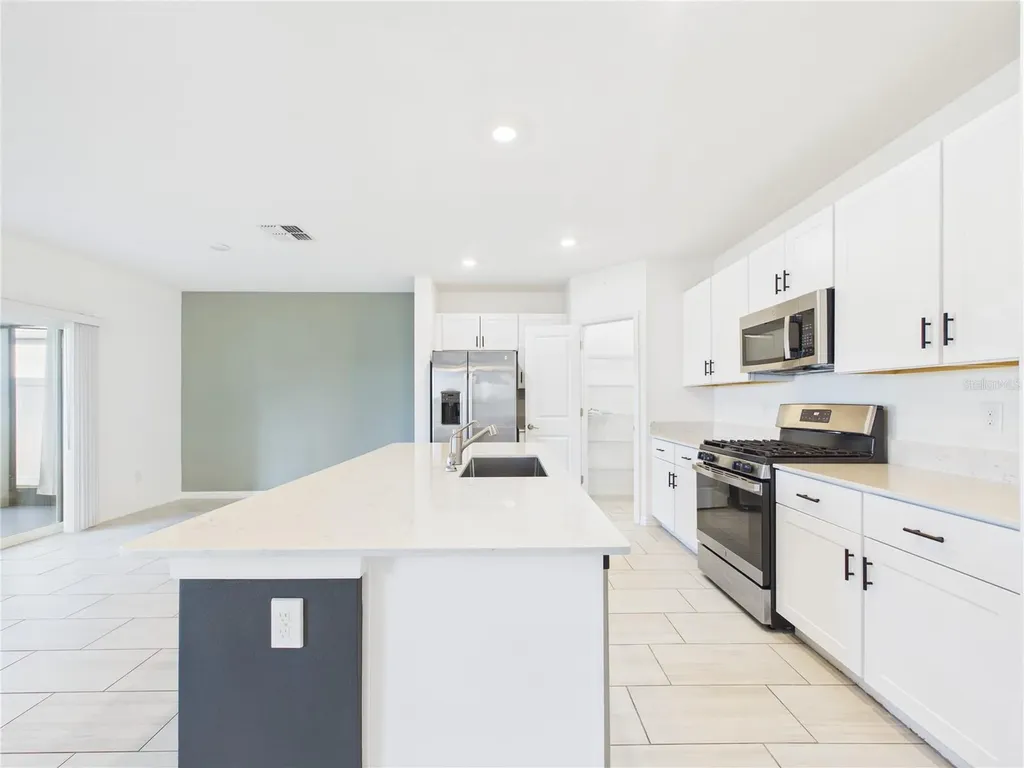 1874 Lanier Road Zephyrhills FL 33541