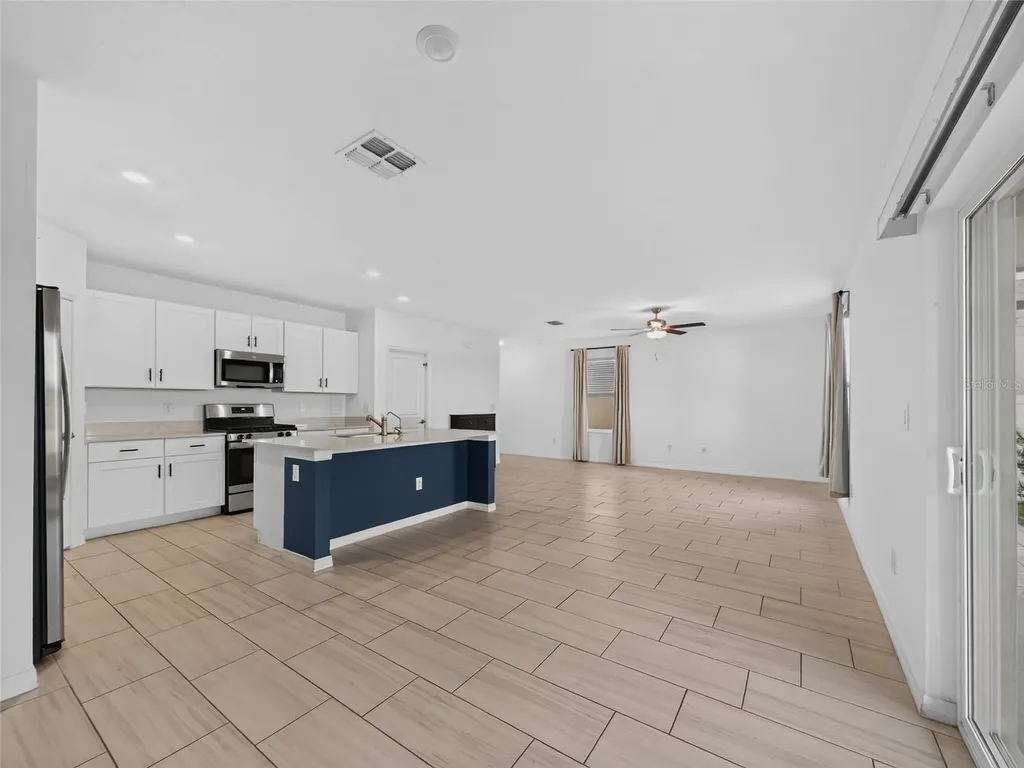 1874 Lanier Road Zephyrhills FL 33541