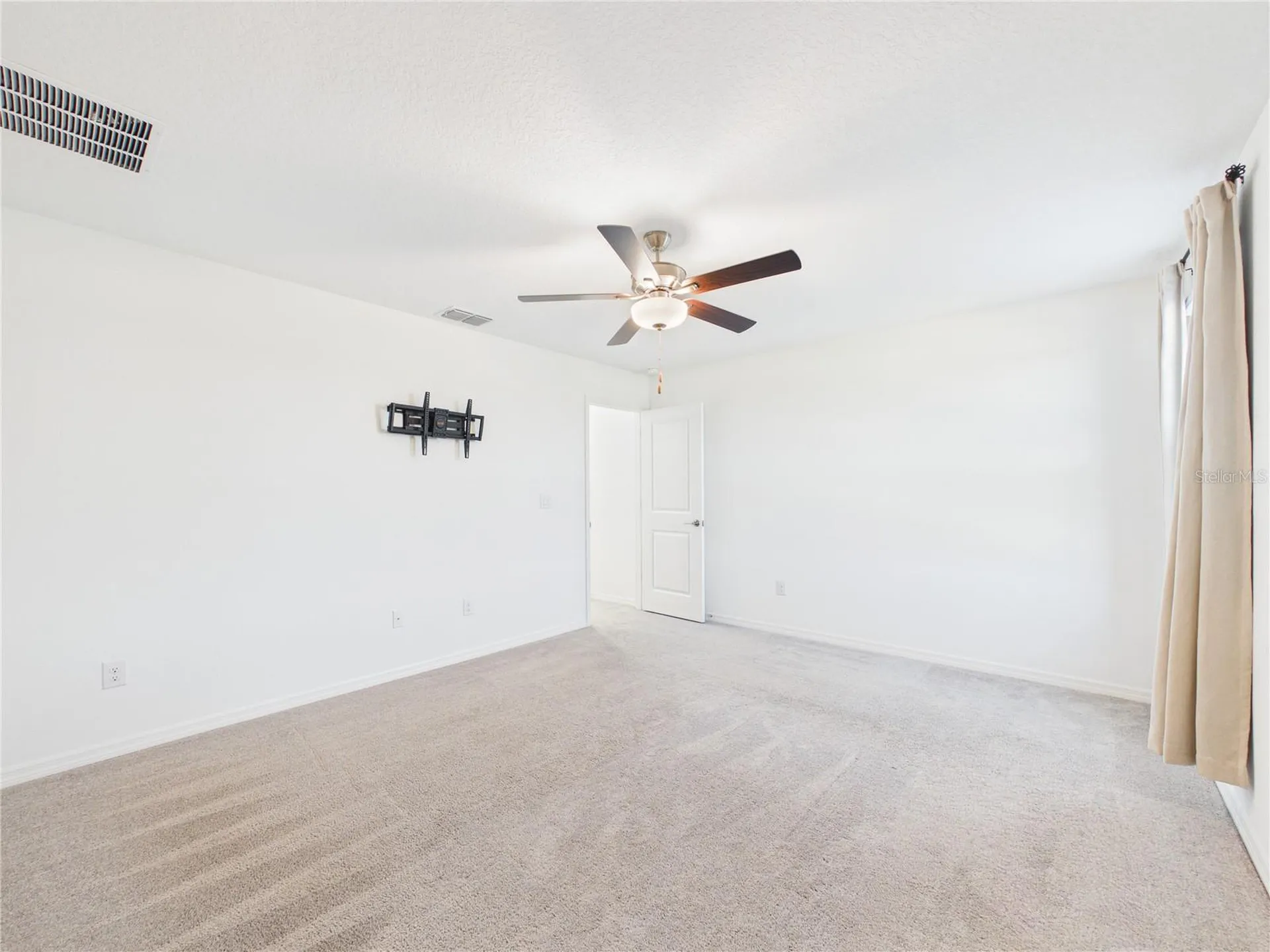 1874 Lanier Road Zephyrhills FL 33541
