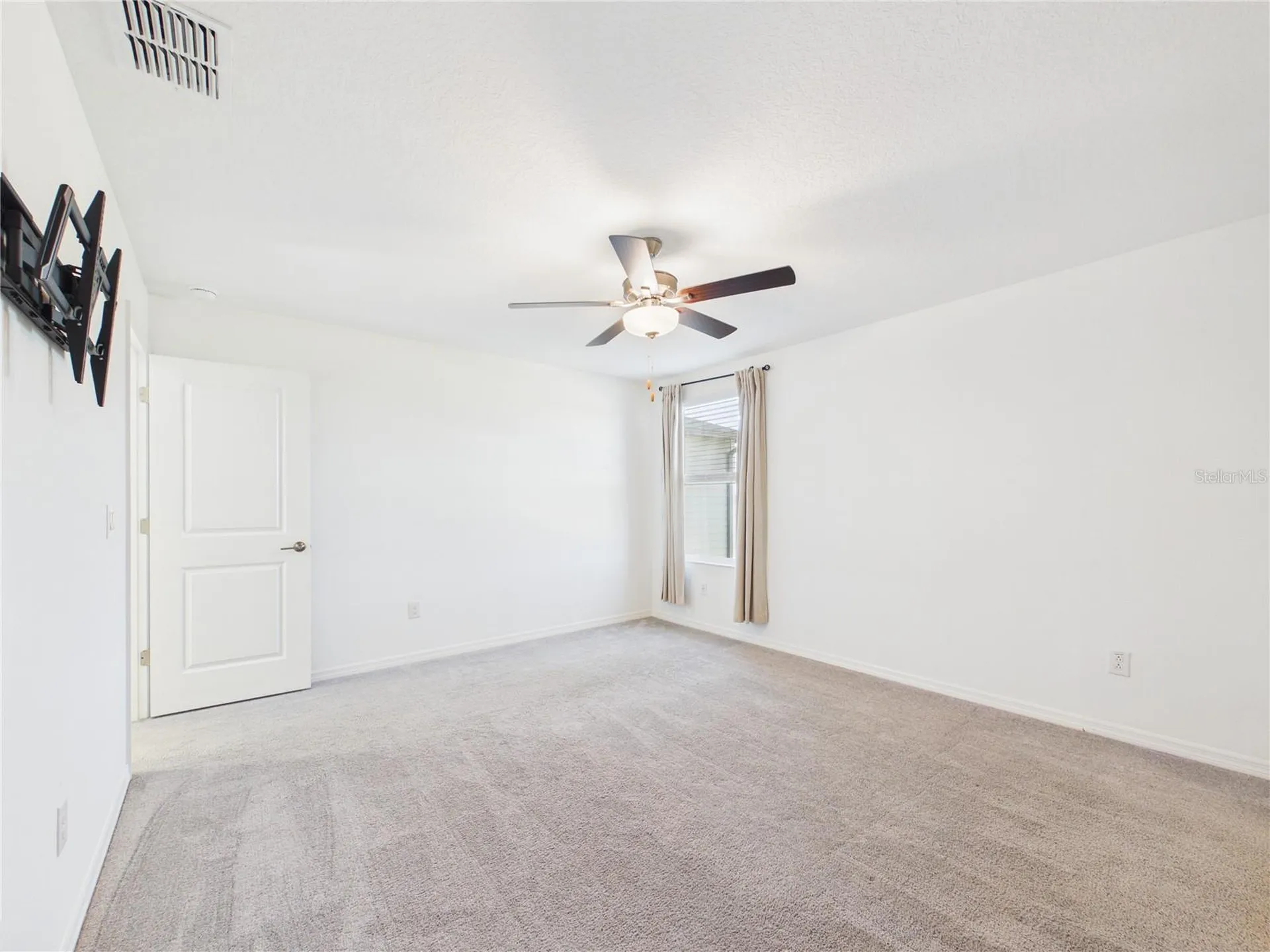 1874 Lanier Road Zephyrhills FL 33541