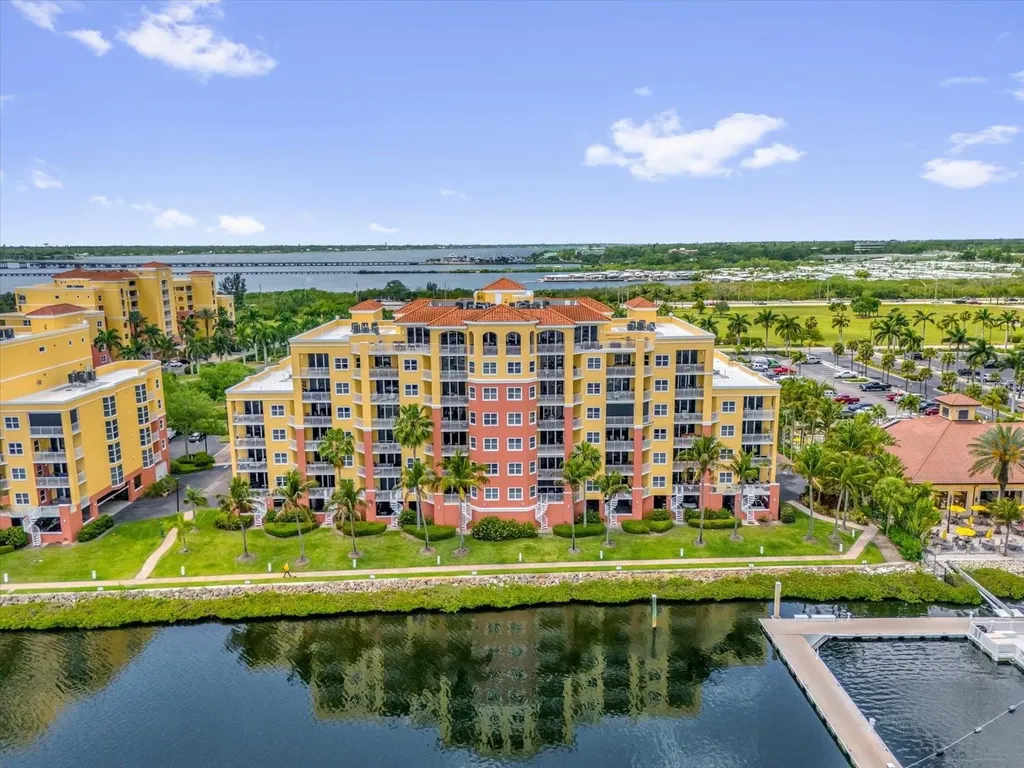 606 Riviera Dunes Way Palmetto FL 34221
