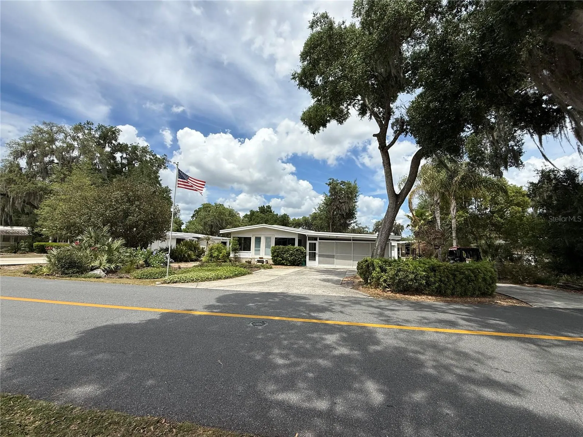 9 S Bobwhite Road Wildwood FL 34785