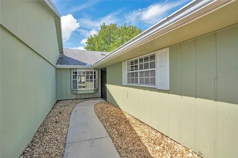 16 Eagle Lane New Smyrna Beach FL 32168