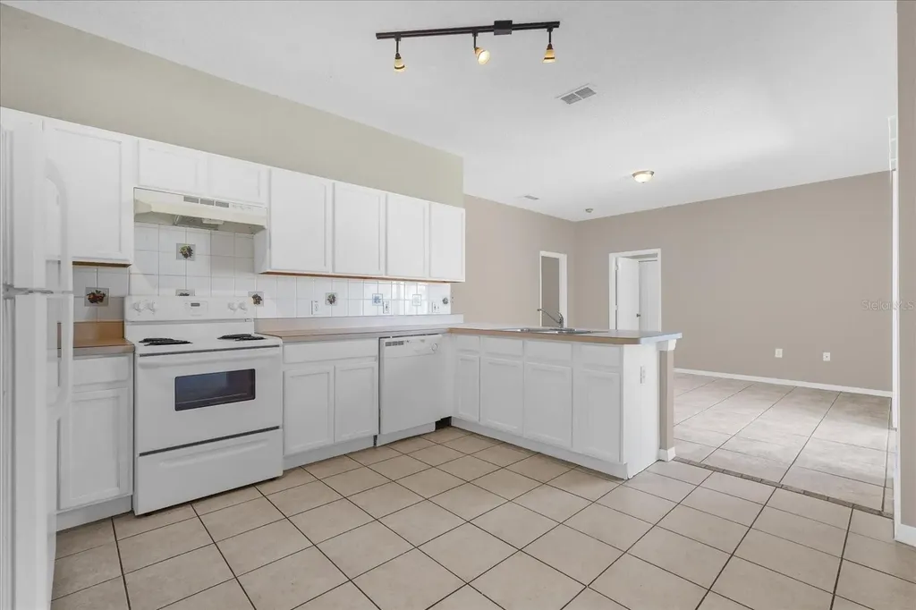 29 Andora Court Kissimmee FL 34758