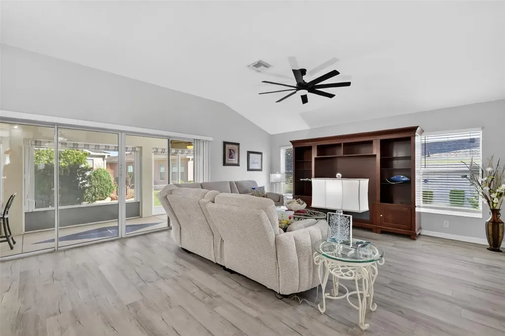 17325 SE 73rd Park Glen Court The Villages FL 32162