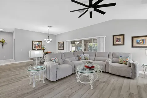 17325 SE 73rd Park Glen Court The Villages FL 32162