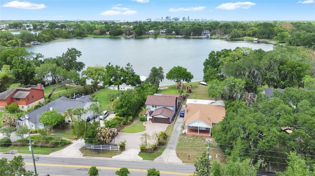 619 Gatlin Avenue Orlando FL 32806