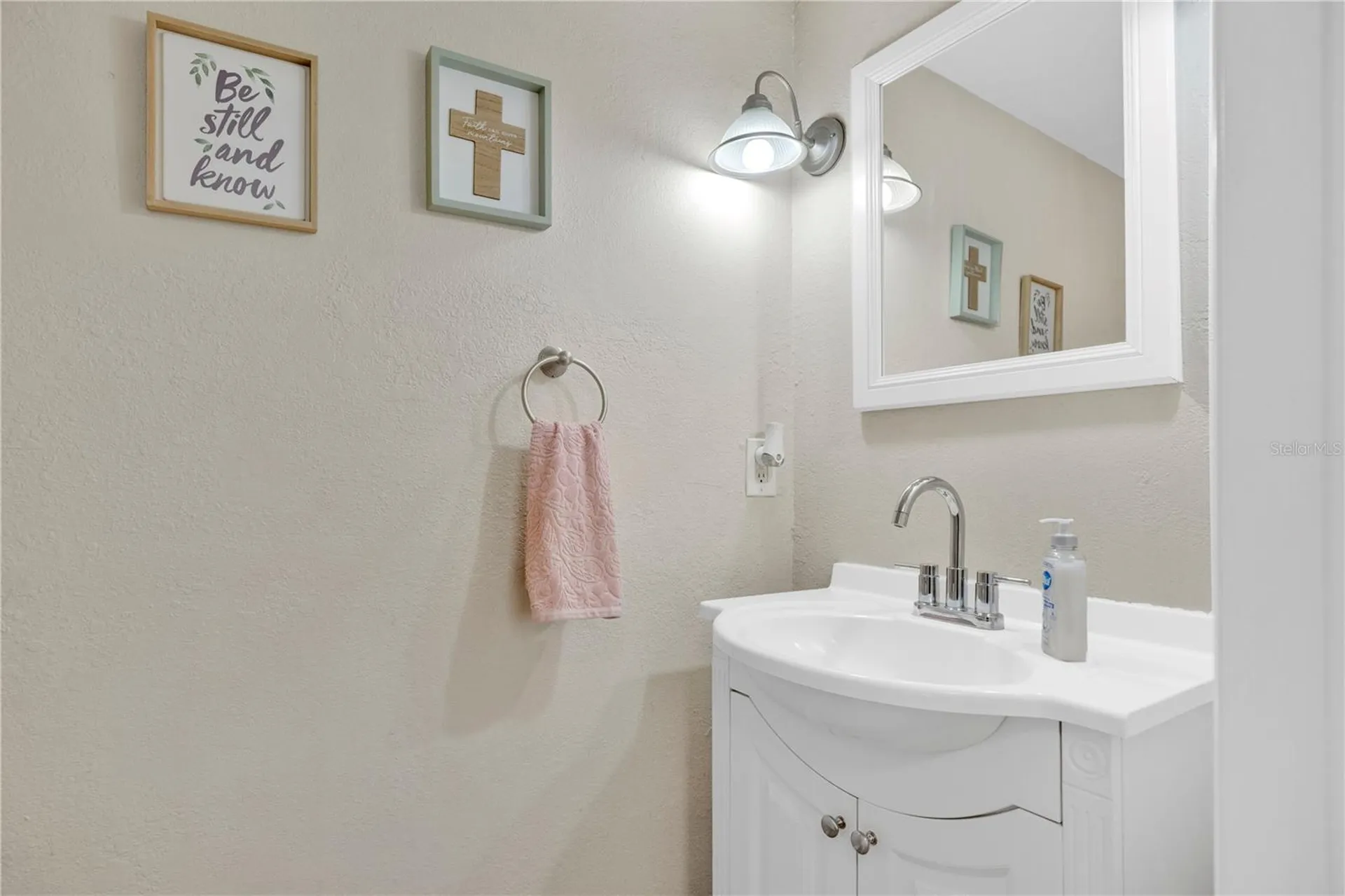 619 Gatlin Avenue Orlando FL 32806