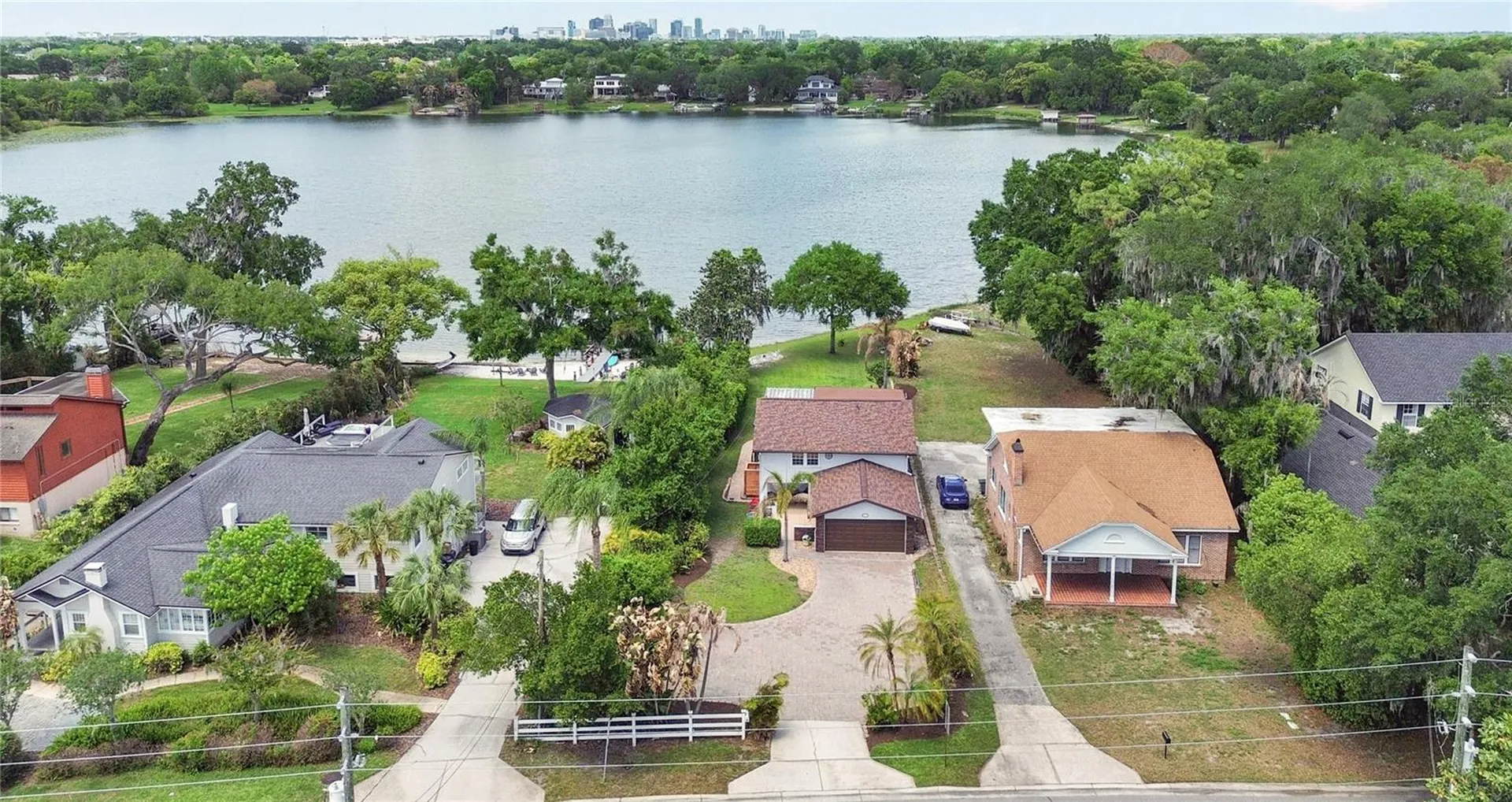 619 Gatlin Avenue Orlando FL 32806