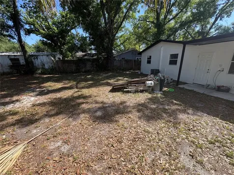 7019 N Willow Avenue Tampa FL 33604