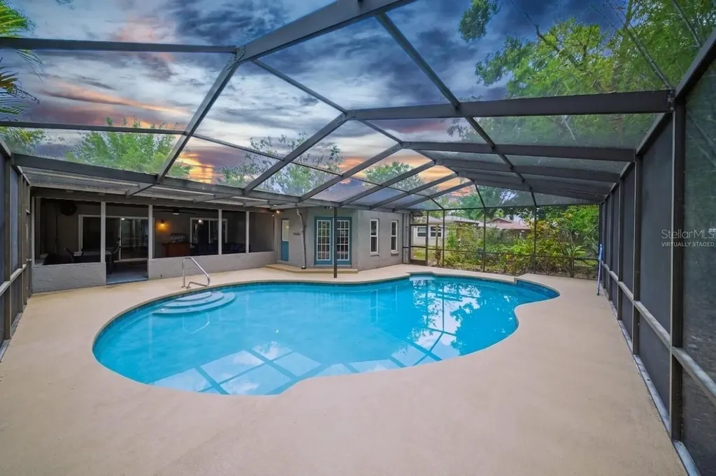 13312 Lake George Lane Tampa FL 33618