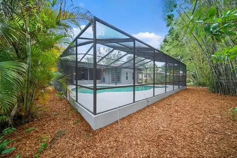 13312 Lake George Lane Tampa FL 33618