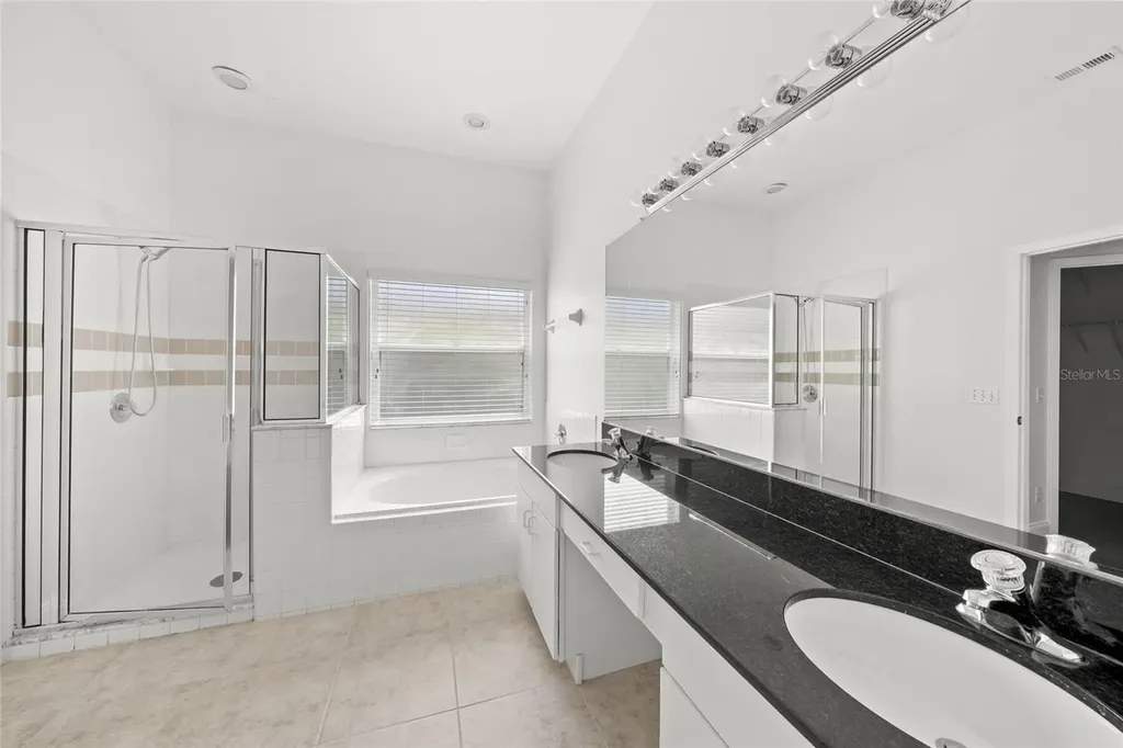 111 41st Street NE Bradenton FL 34208