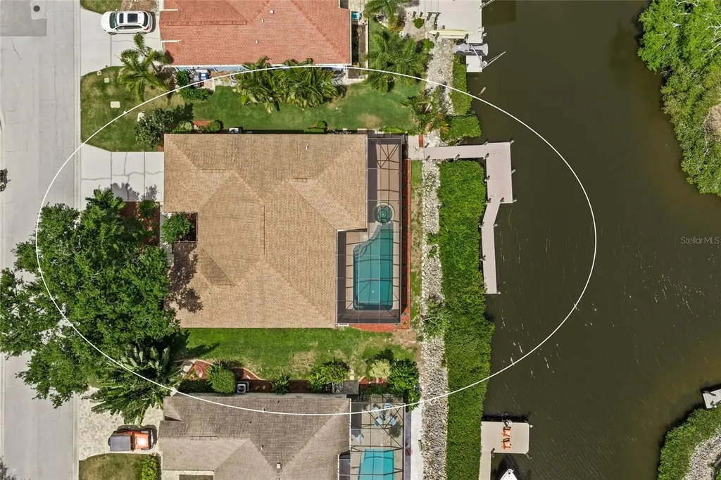 111 41st Street NE Bradenton FL 34208