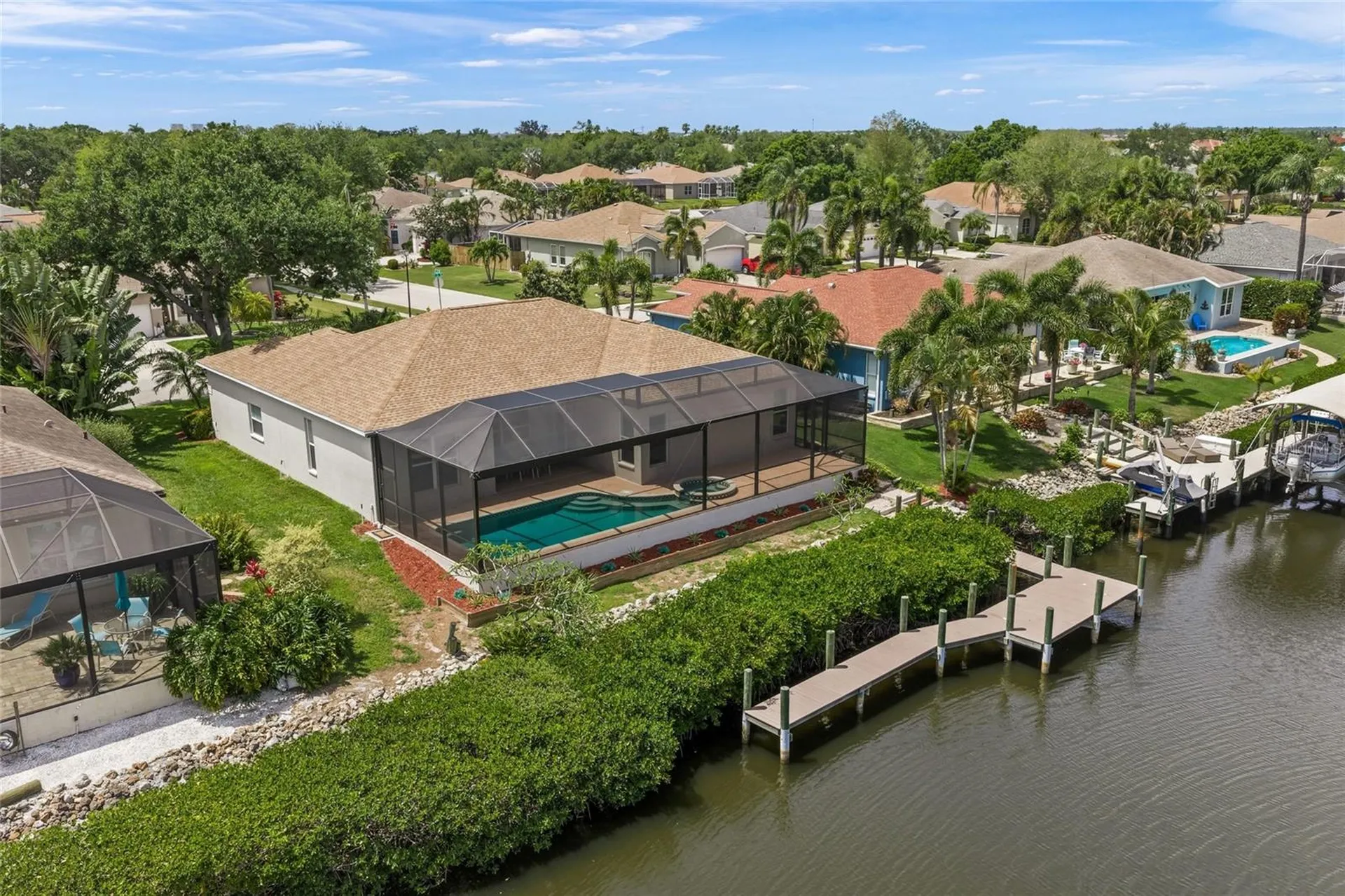 111 41st Street NE Bradenton FL 34208