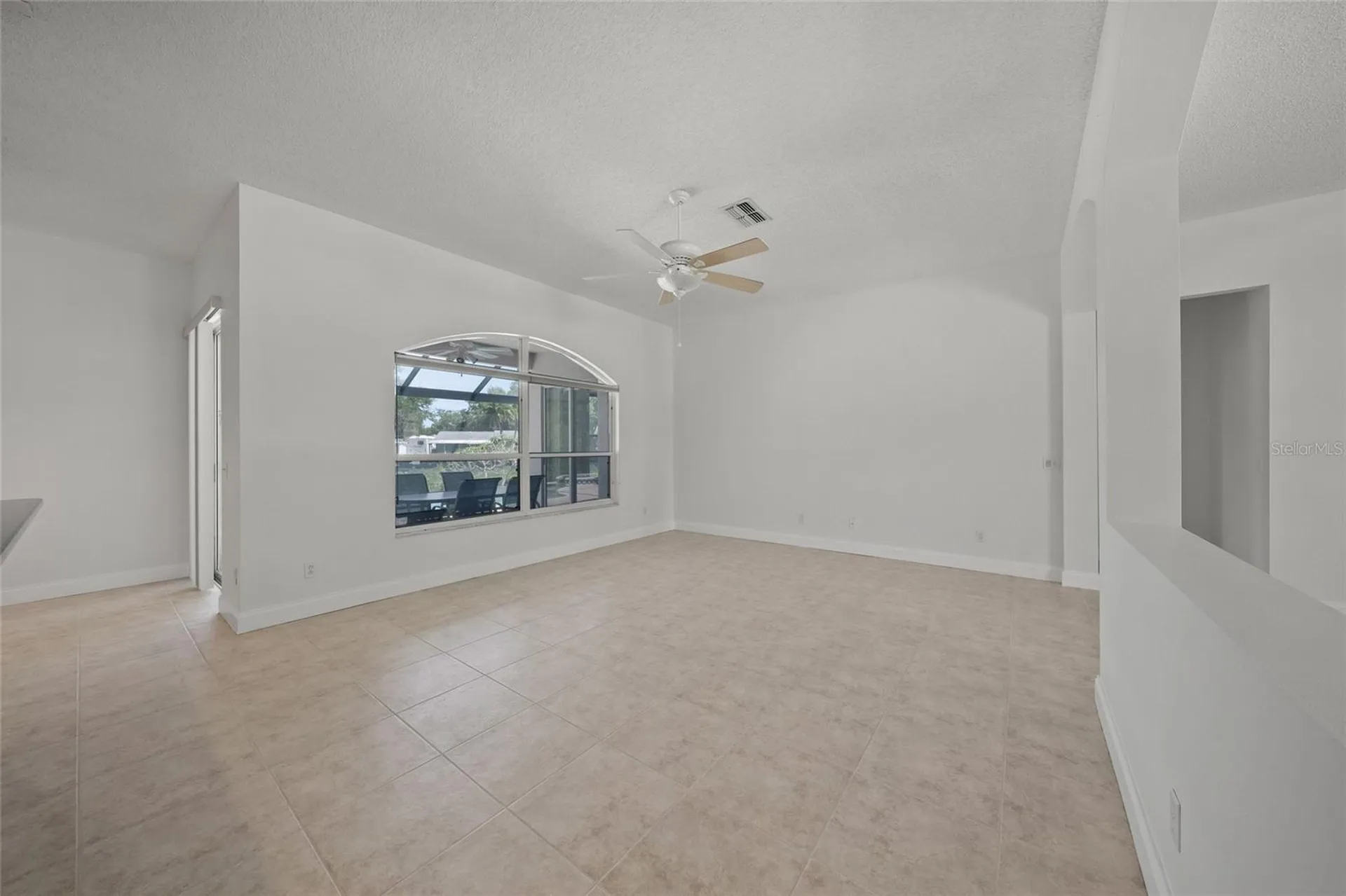 111 41st Street NE Bradenton FL 34208