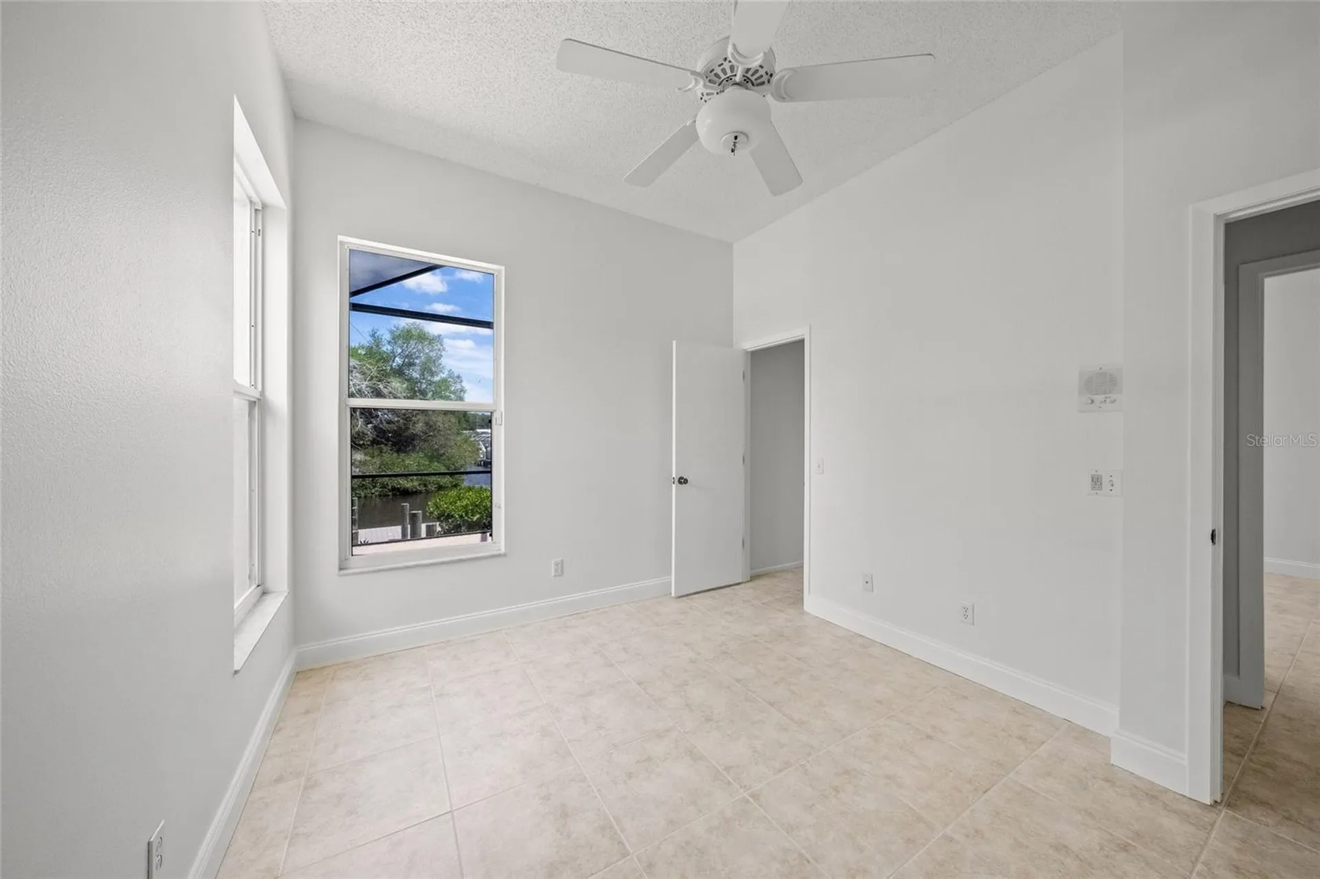 111 41st Street NE Bradenton FL 34208