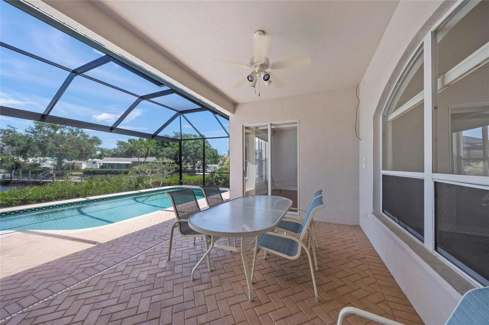 111 41st Street NE Bradenton FL 34208