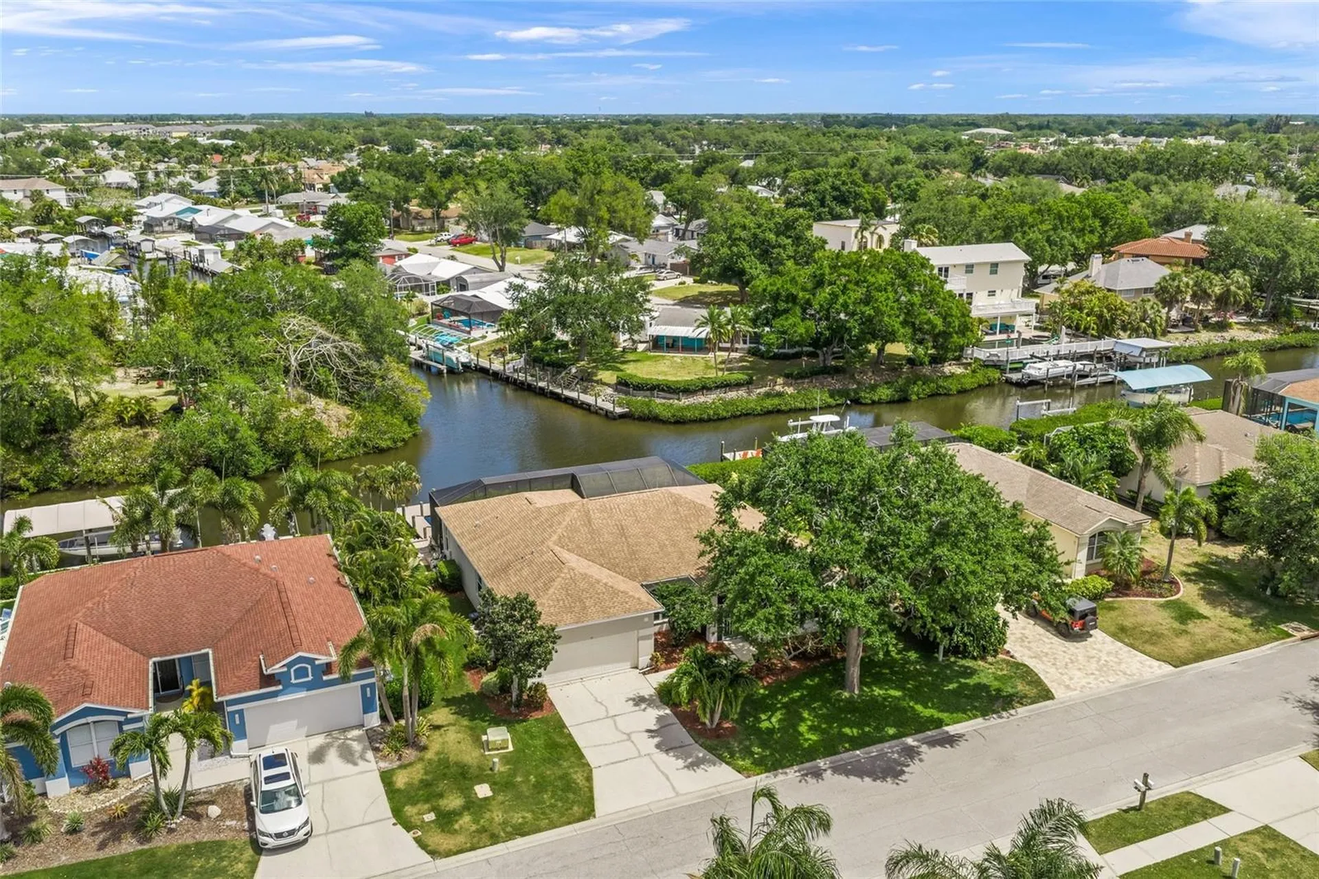 111 41st Street NE Bradenton FL 34208