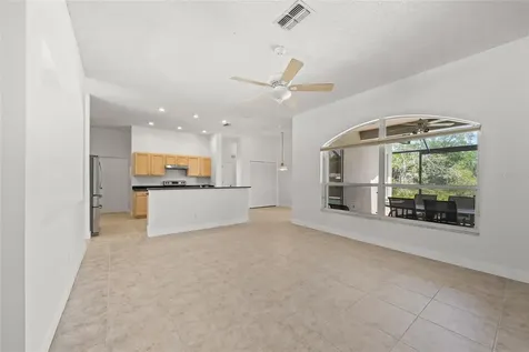 111 41st Street NE Bradenton FL 34208
