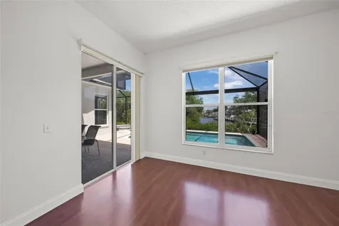 111 41st Street NE Bradenton FL 34208