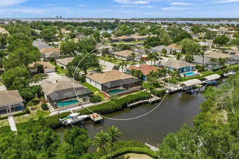 111 41st Street NE Bradenton FL 34208