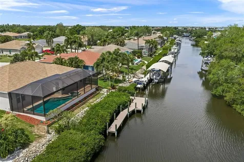 111 41st Street NE Bradenton FL 34208