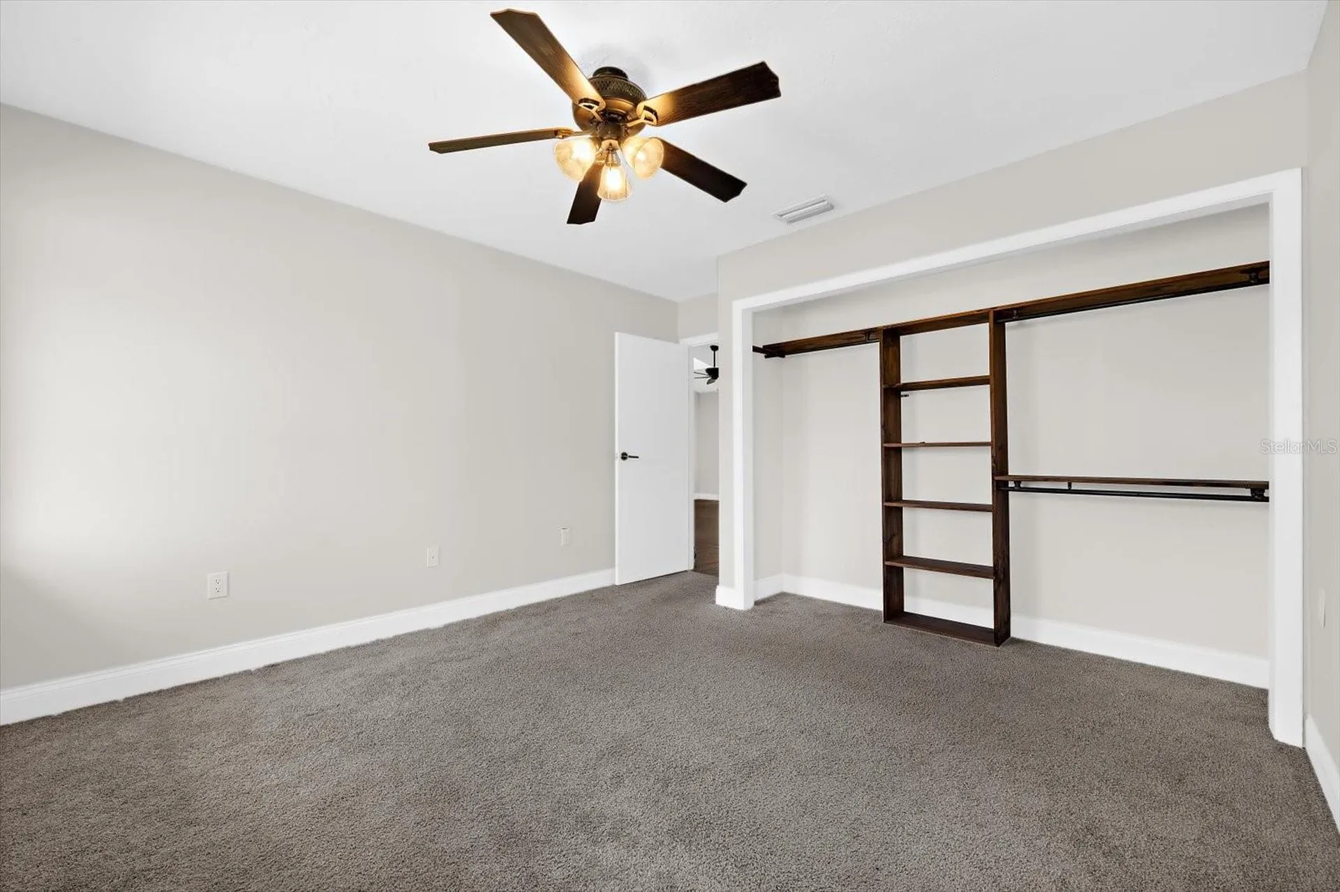1821 Racimo Drive Sarasota FL 34240