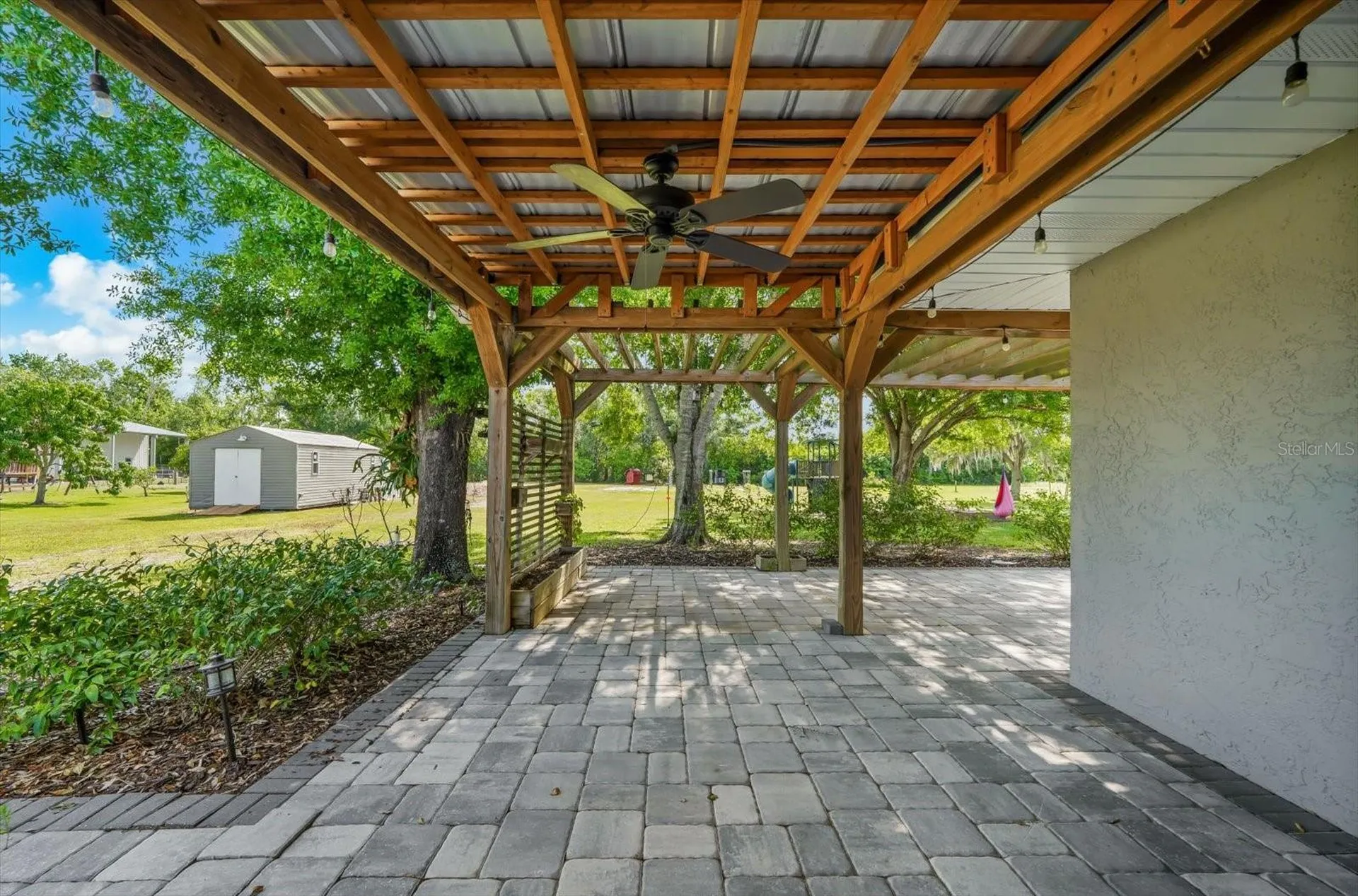 1821 Racimo Drive Sarasota FL 34240