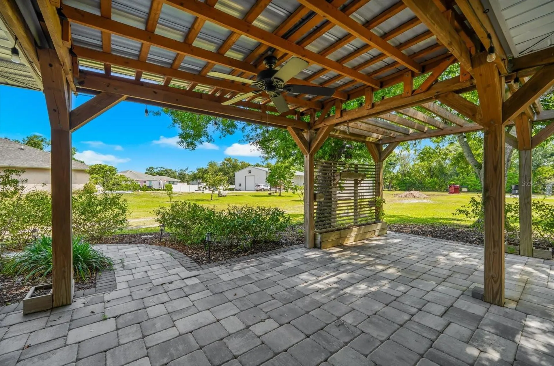 1821 Racimo Drive Sarasota FL 34240