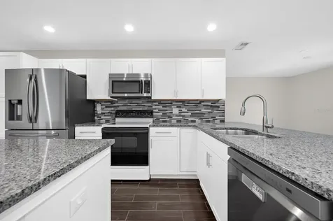 1821 Racimo Drive Sarasota FL 34240