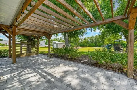 1821 Racimo Drive Sarasota FL 34240