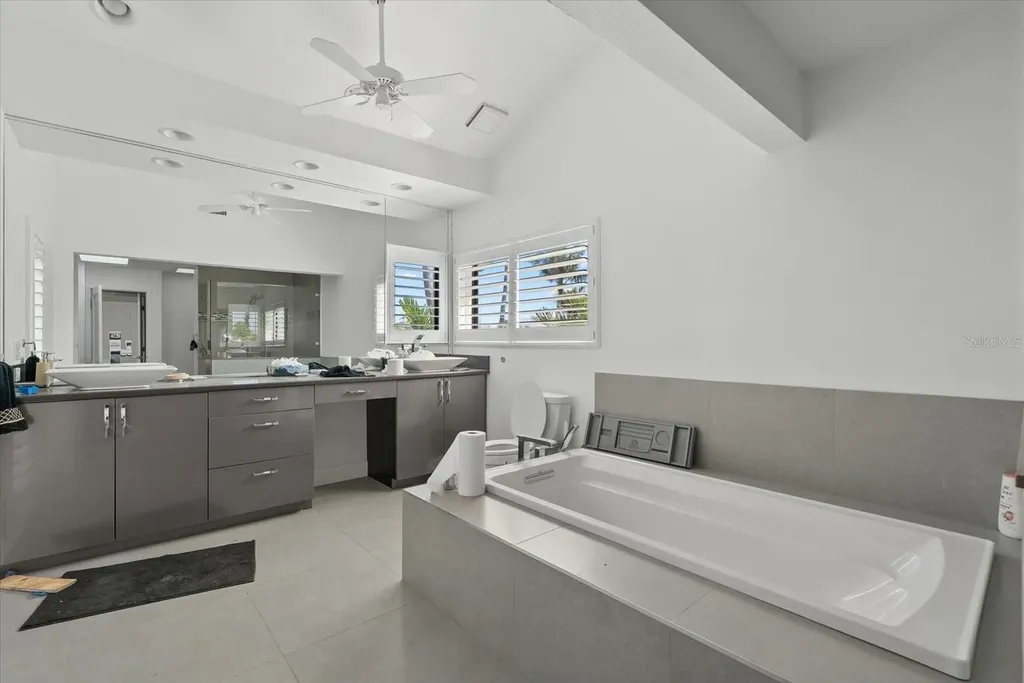 847 Freeling Drive Sarasota FL 34242