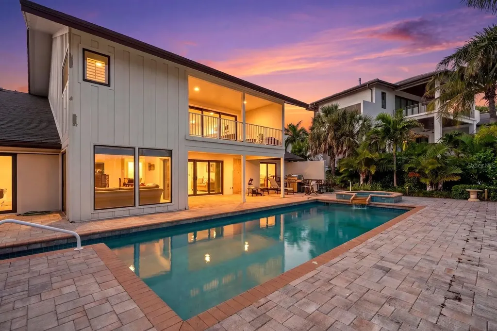 847 Freeling Drive Sarasota FL 34242