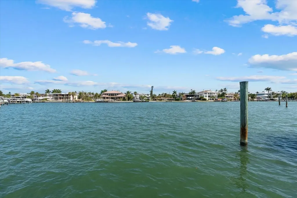 847 Freeling Drive Sarasota FL 34242