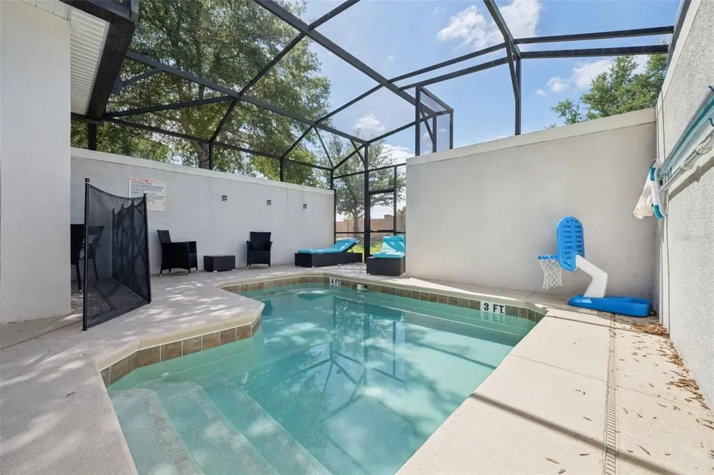 1610 Moon Valley Drive Davenport FL 33896