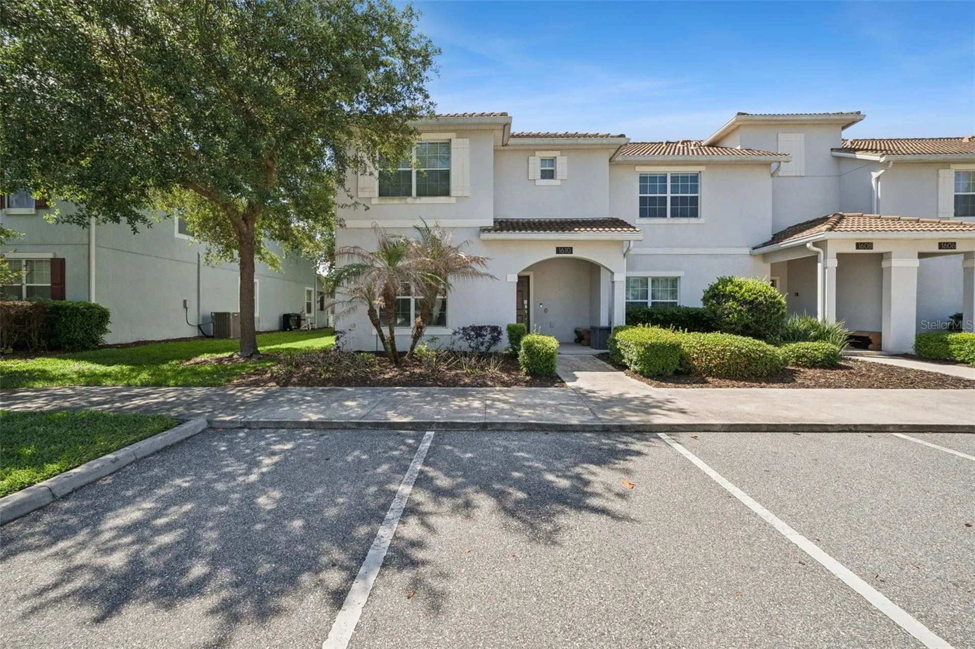1610 Moon Valley Drive Davenport FL 33896
