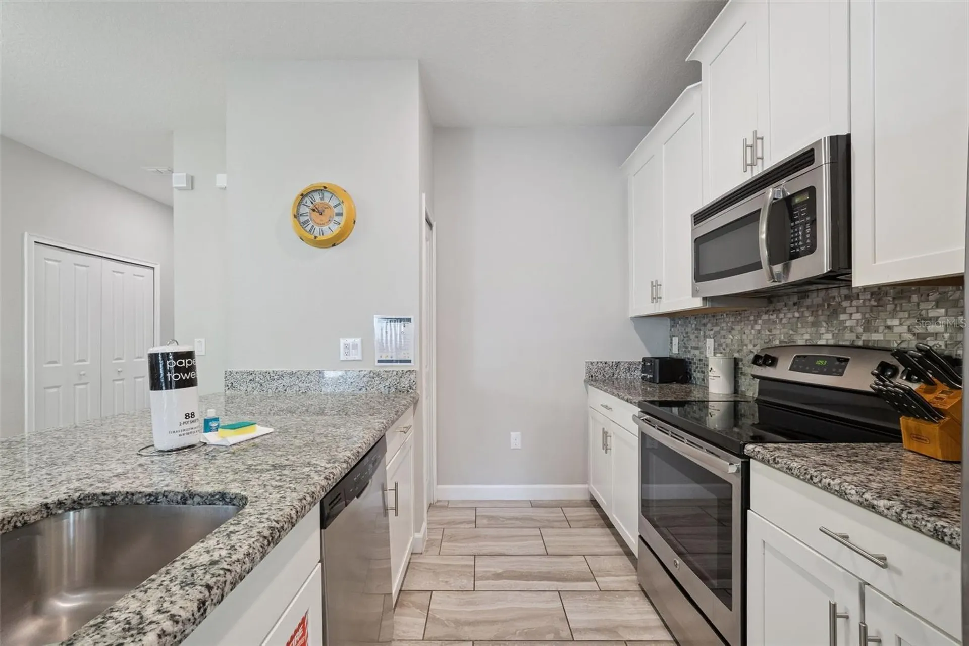 1610 Moon Valley Drive Davenport FL 33896
