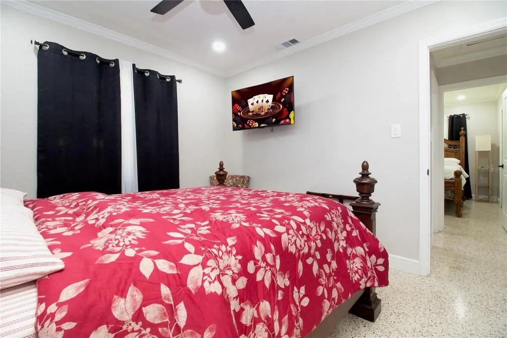 7716 E Comanche Avenue Tampa FL 33610