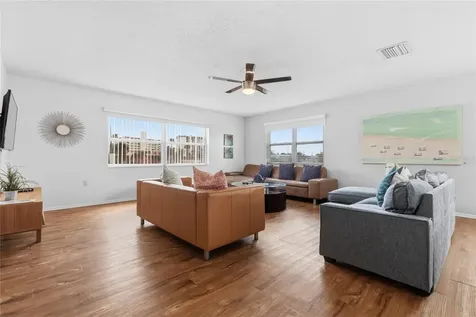 6801 Sunset Way St Pete Beach FL 33706