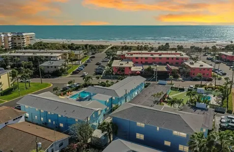 6801 Sunset Way St Pete Beach FL 33706