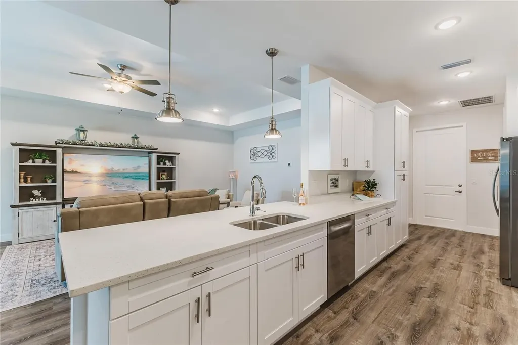 908 Hibiscus Avenue Lehigh Acres FL 33972