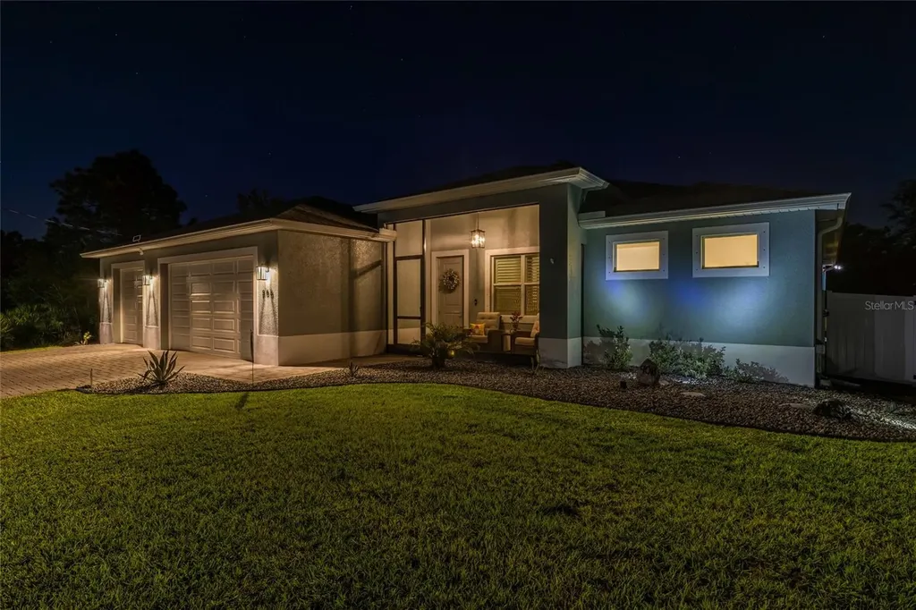 908 Hibiscus Avenue Lehigh Acres FL 33972