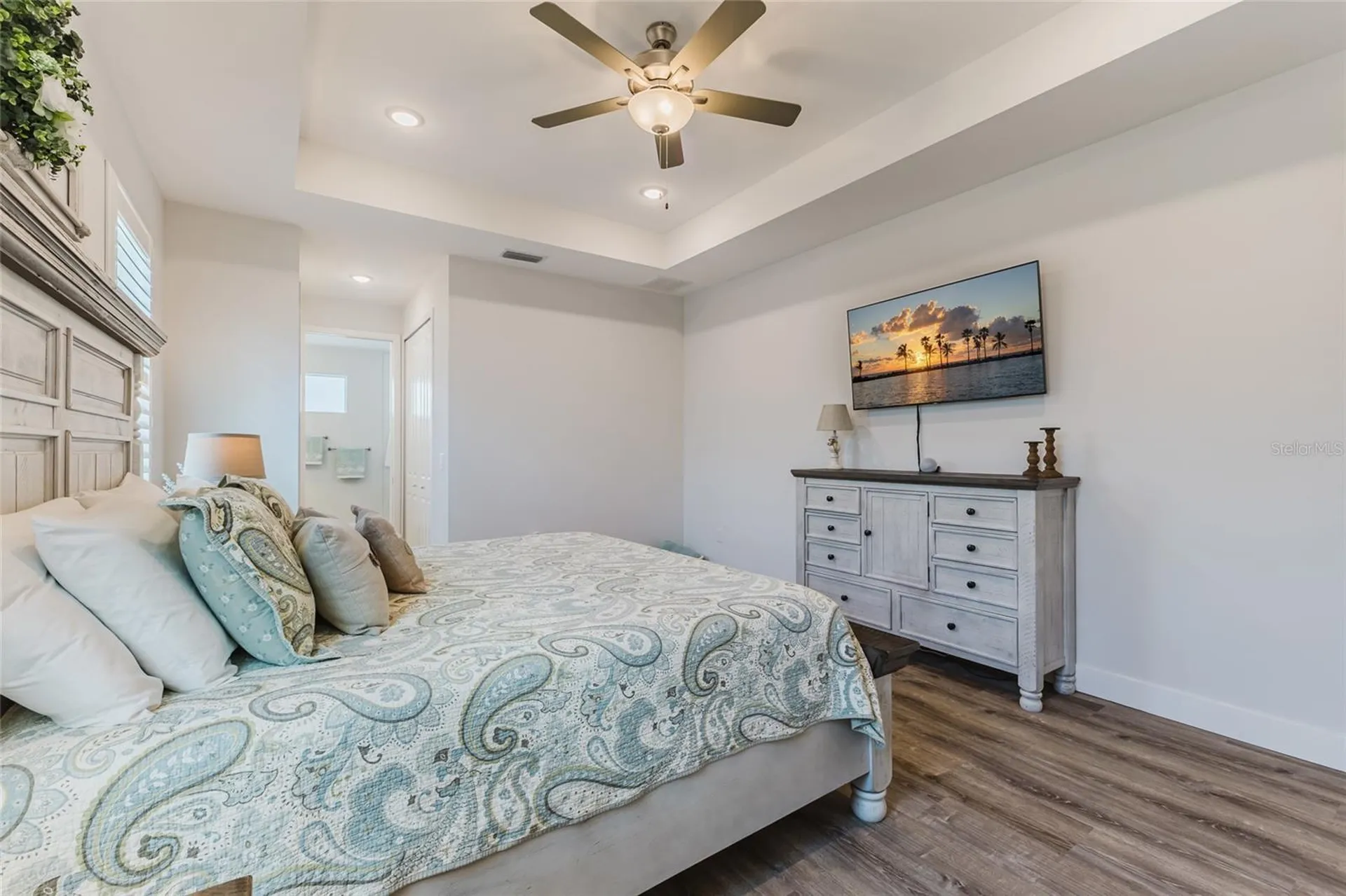 908 Hibiscus Avenue Lehigh Acres FL 33972