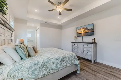 908 Hibiscus Avenue Lehigh Acres FL 33972