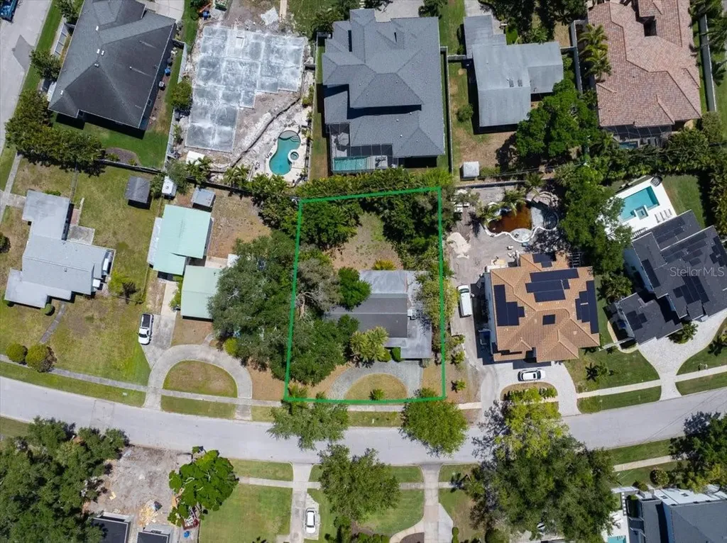 459 Bayview Drive NE St Petersburg FL 33704